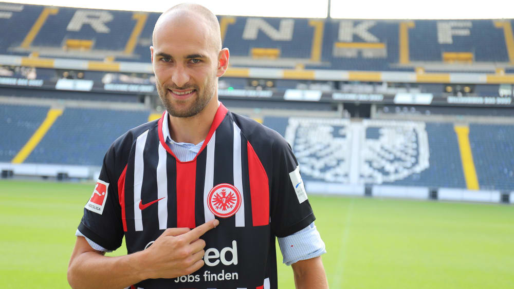 荷甲赛前走向成谜；法兰克福调整名单；引发热议；高层口径保持一致 -华体会网址